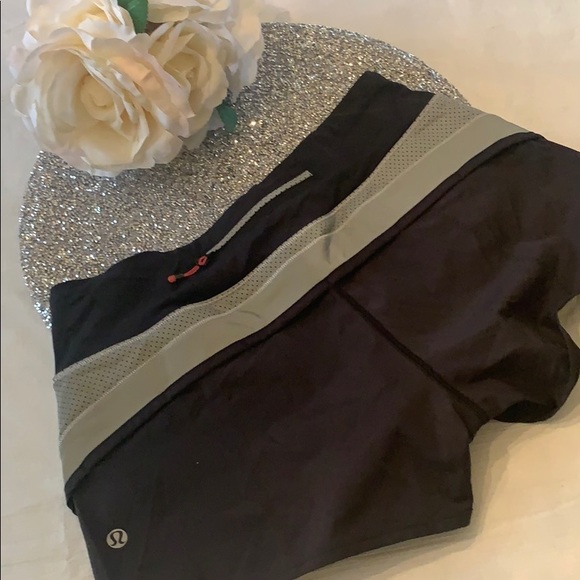 Lululemon Reflective Speed Shorts - 360 degrees - Picture 6 of 6